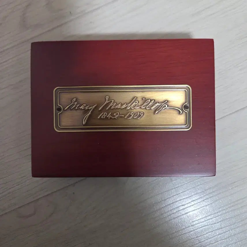 [BUNJANG] Mary MacKillop Sterling Silver Stamp Coin Set / 메리 맥킬롭 은화 우표코인 세트