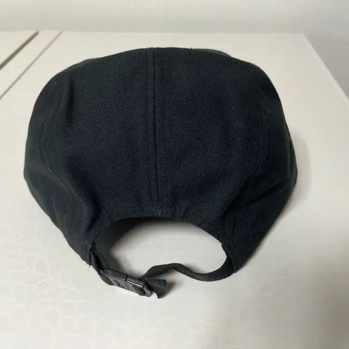 [SOLD OUT] 메종키츠네 건곤감리 캠프캡 블랙