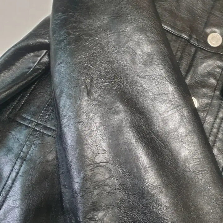 [BUNJANG] ORR Black Vegan Leather Trucker Jacket / 오르 블랙 비건레더 트러커 자켓