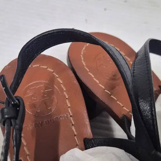 [BUNJANG] Tory Burch Miller Block Heel Sandals 6.5M / 토리버치 밀러 블록 힐 샌들 6.5M 사이즈 235