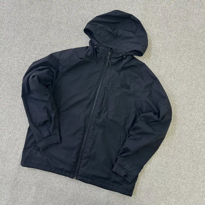 [SOLD OUT] 110 노스페이스 블랙 후드 바람막이 0423D