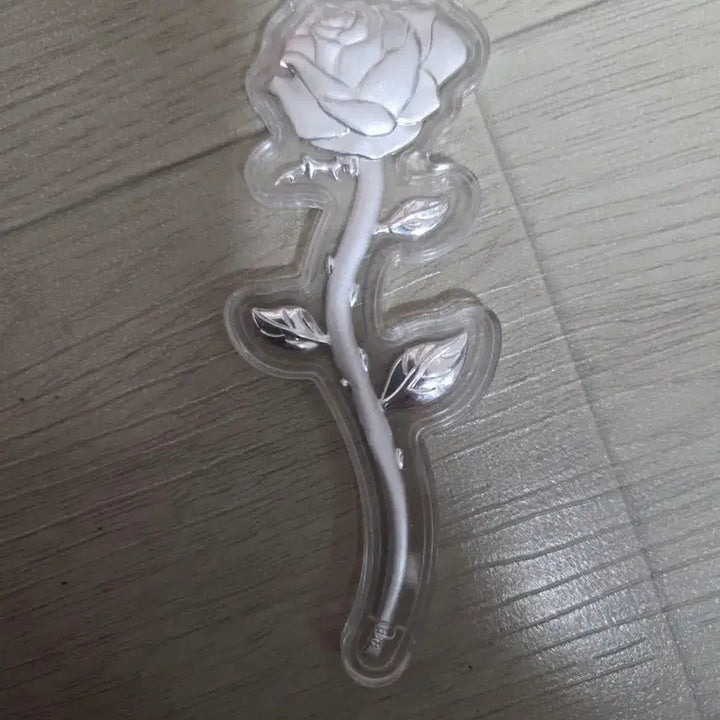 [BUNJANG] Rose Silver Commemorative Coin / 장미꽃 은 기념 주화999