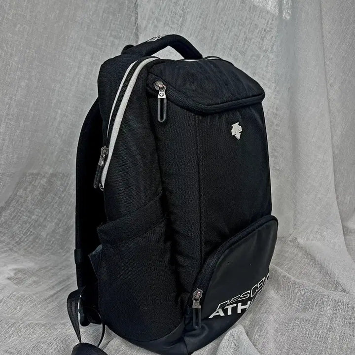 [BUNJANG] Descente Athletic Backpack Set / 데상트 애슬레틱 백팩 + 보조가방(신주머니)세트