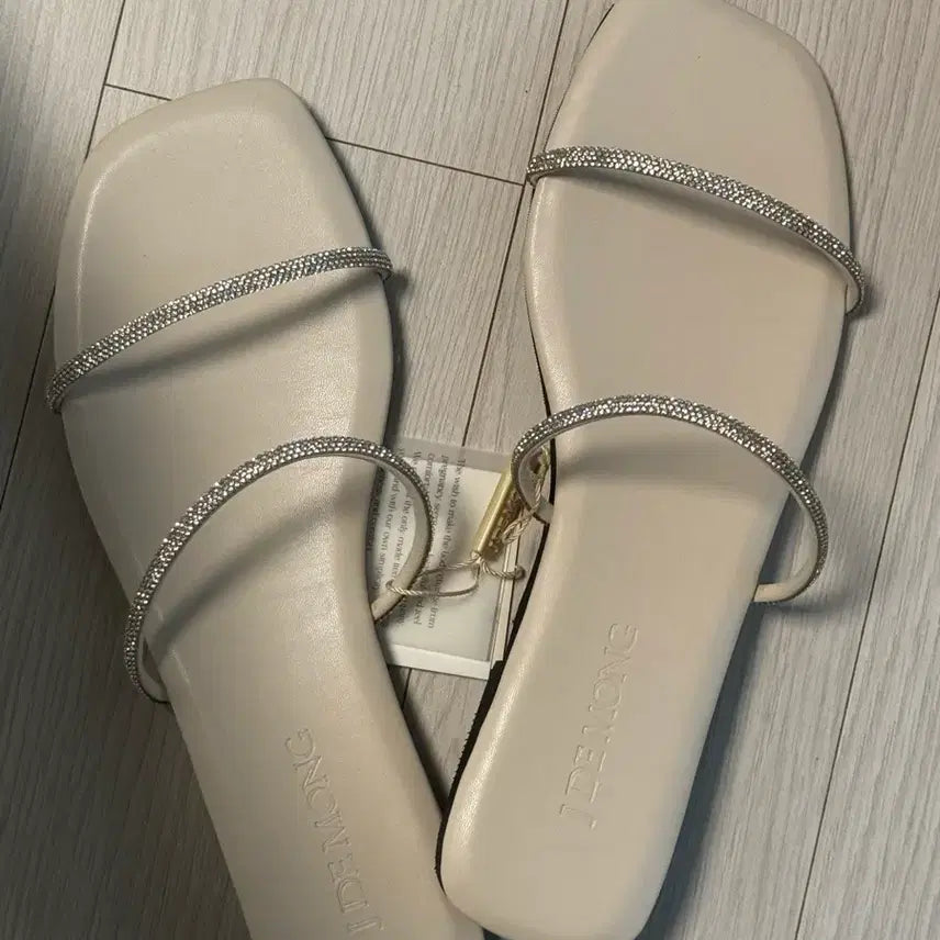 [BUNJANG] Jade Mong Yunseul Glitter Slippers Skin Beige / 제이드몽 윤슬 글리터 슬리퍼 스킨베이지 245