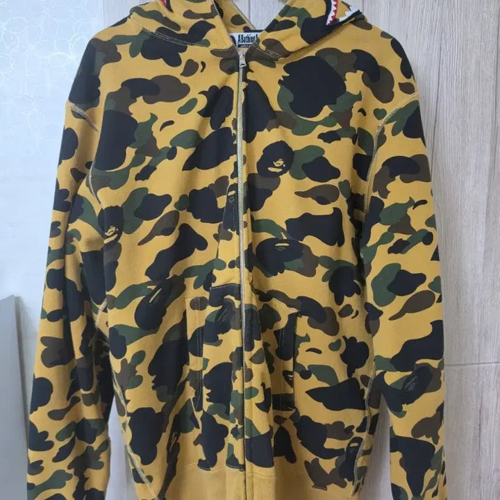 [BUNJANG] BAPE First Camo Shark Full Zip Hoodie XXL / 베이프 퍼스트 카모 샤크 풀 집 후드 XXL