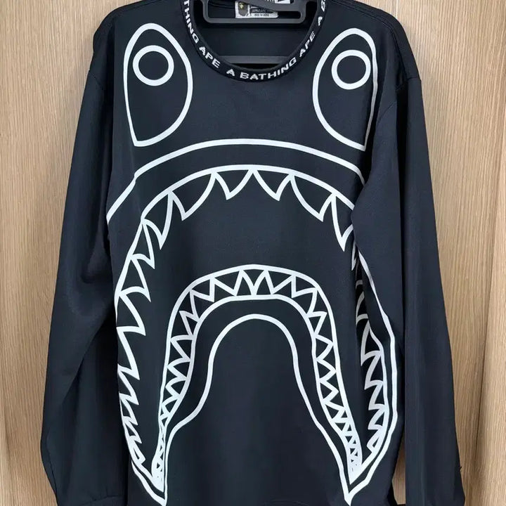 [BUNJANG] BAPE Shark Performance Long Sleeve T-Shirt / (L)베이프 샤크 블랙 기능성 긴팔티 팝니다