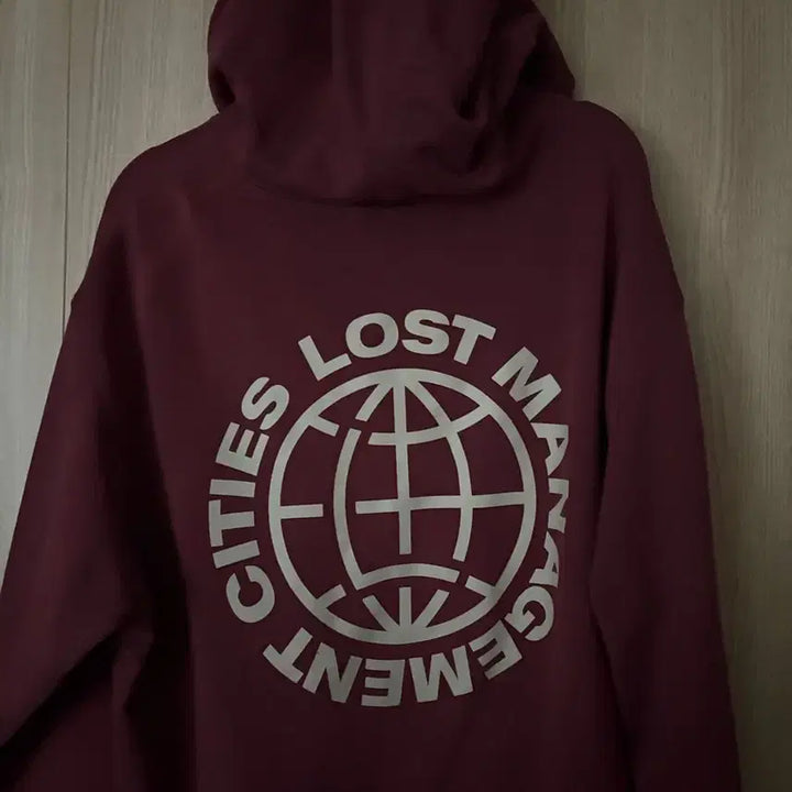 [SOLD OUT] LMC 버건디 후드티