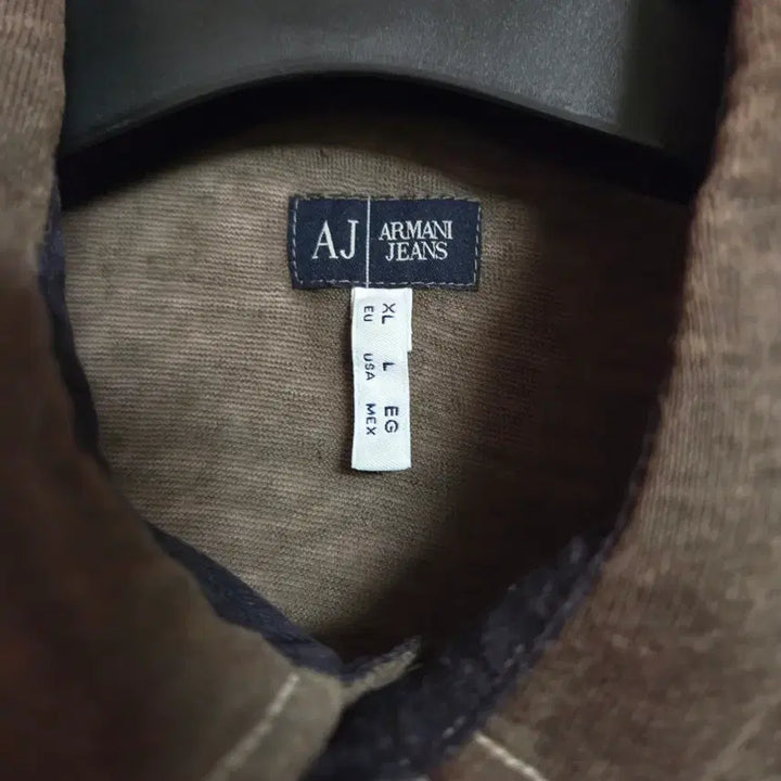 [BUNJANG] Armani Exchange Brown Short-Sleeve Polo T-Shirt XL / AJ 아르마니 익스체인지 브라운 반팔 폴로티
