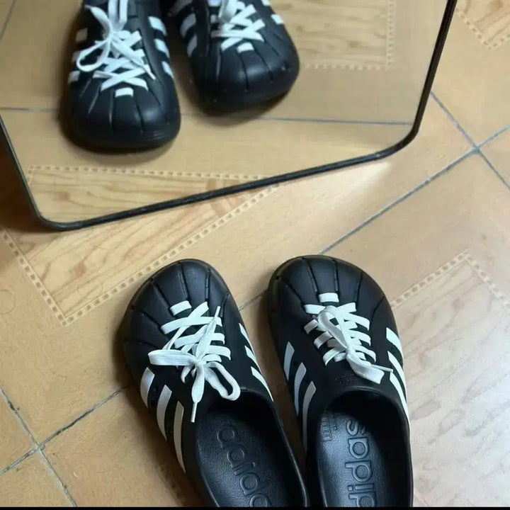 [SOLD OUT] 아디다스 클로그 검정 245mm(새상품) 박스x