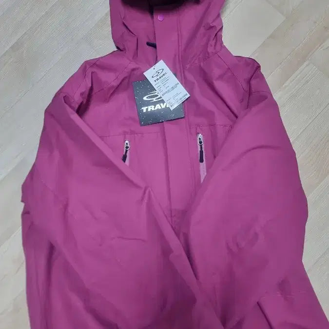 [BUNJANG] Travel Windbreaker Magenta Pink M / 새상품 트레블 바람막이 마젠타 핑크 M
