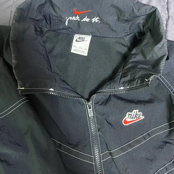 [BUNJANG] Nike SW5 Windrunner Hoodie Jacket / 나이키 nike sw5 윈드러너 후디 자켓