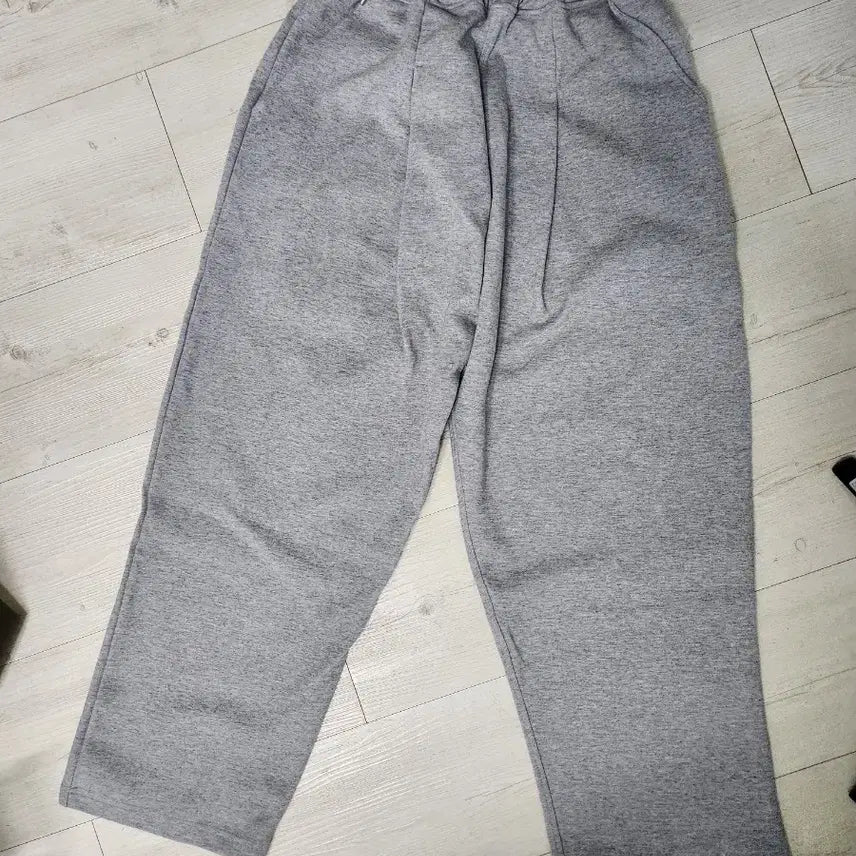 [BUNJANG] MAVRK Gray Training Jogger Pants / MAVRK 트레이닝 조거 팬츠 회색