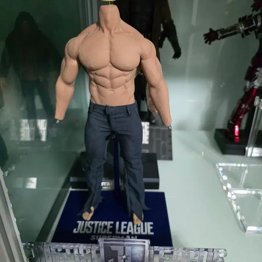 [SOLD OUT] 핫토이 커스텀용 저스티스리그 슈퍼맨 세트팝니다.