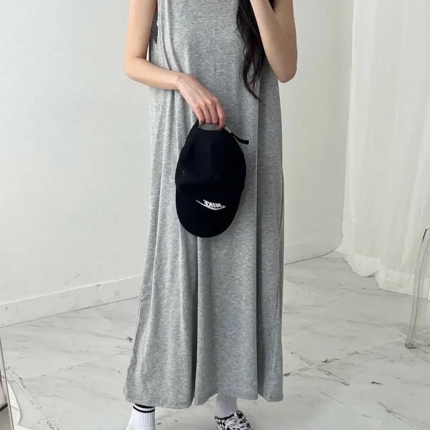 [BUNJANG] V-Neck Sleeveless Long Dress - Soft Fabric, Plus Size, Maternity Friendly (Size 55-77) / 새상품 브이넥 나시 롱 원피스 부드러움 빅사이즈 임부복 가능 55-77