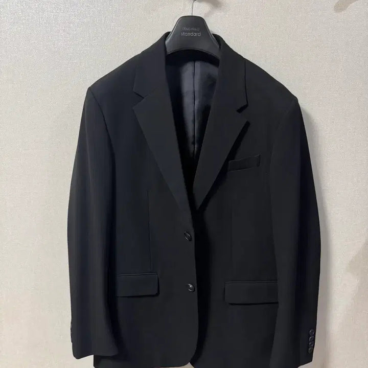 [SOLD OUT] 무신사스탠다드 오버사이즈 블레이저 m (새상품)