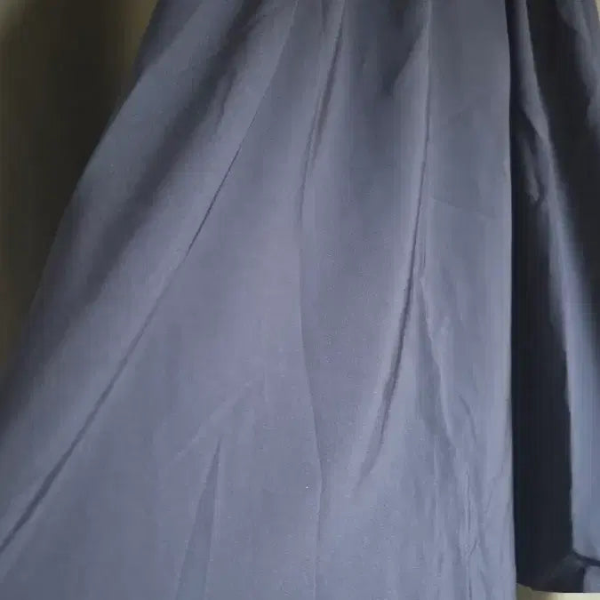 [BUNJANG] Navy Flare Skirt with Ribbon Detail / 네이비 플레어 스커트