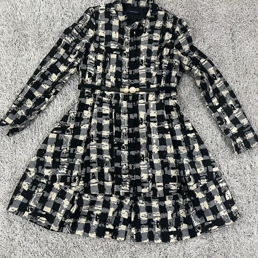 [SOLD OUT] 정품 모조에스핀(MOJO.S.PHINE)  앞지퍼 포켓 플레어 원피스