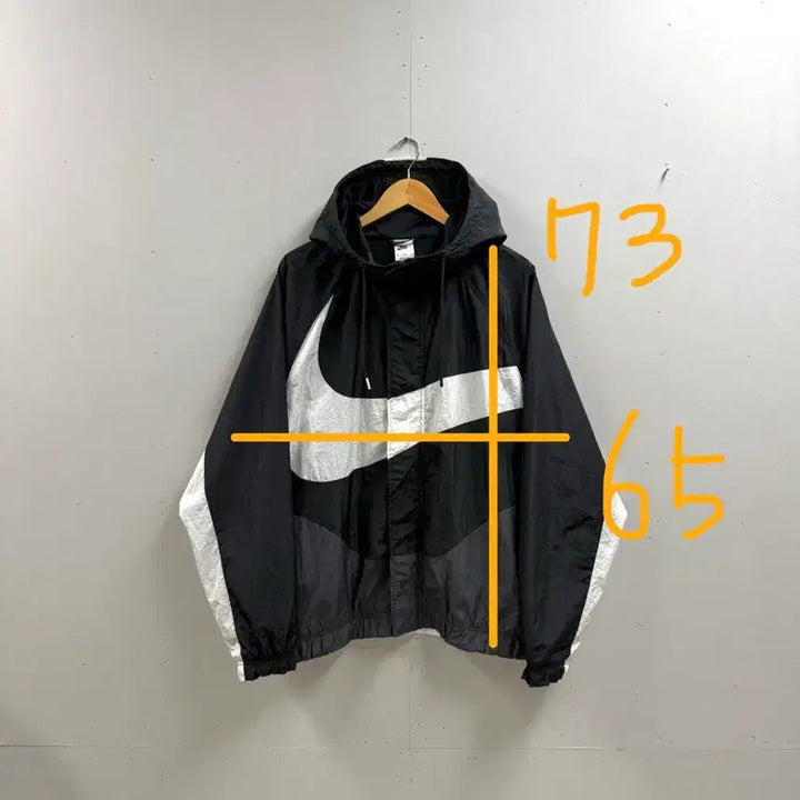 [SOLD OUT] 남성 XL 105 / 나이키 빅스우시 우븐 바람막이