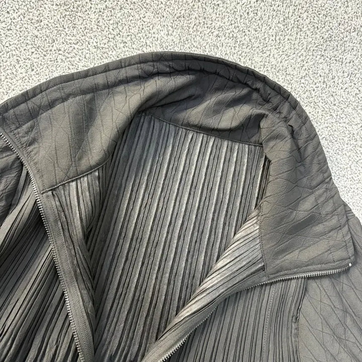 [BUNJANG] F New Pleats Me Pleats Jacket / F 신형 라플리 플리츠미 플리츠 자켓 0421J