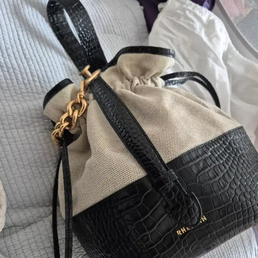 [BUNJANG] LIMIN Canvas Handle Shoulder Bag Ivory / 리민 캔버스 핸들 백