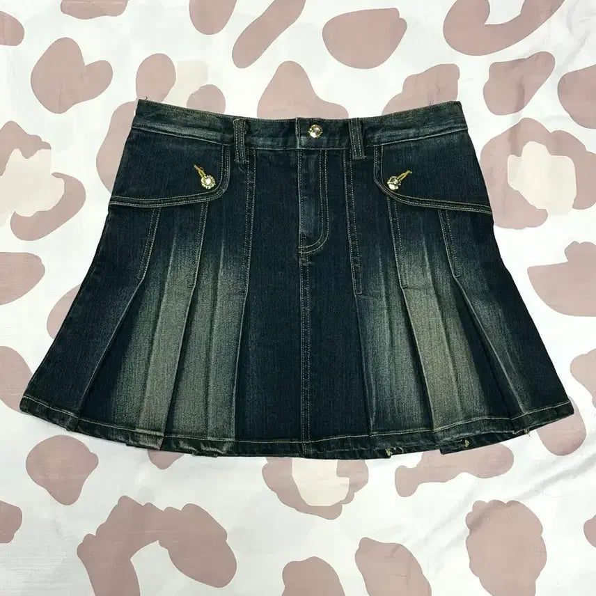 [BUNJANG] Lovely Pinsker Giallo Pleats Mini Skirt / 와투케 러블리 핀터깔 갸루 플리츠 중청 스커트
