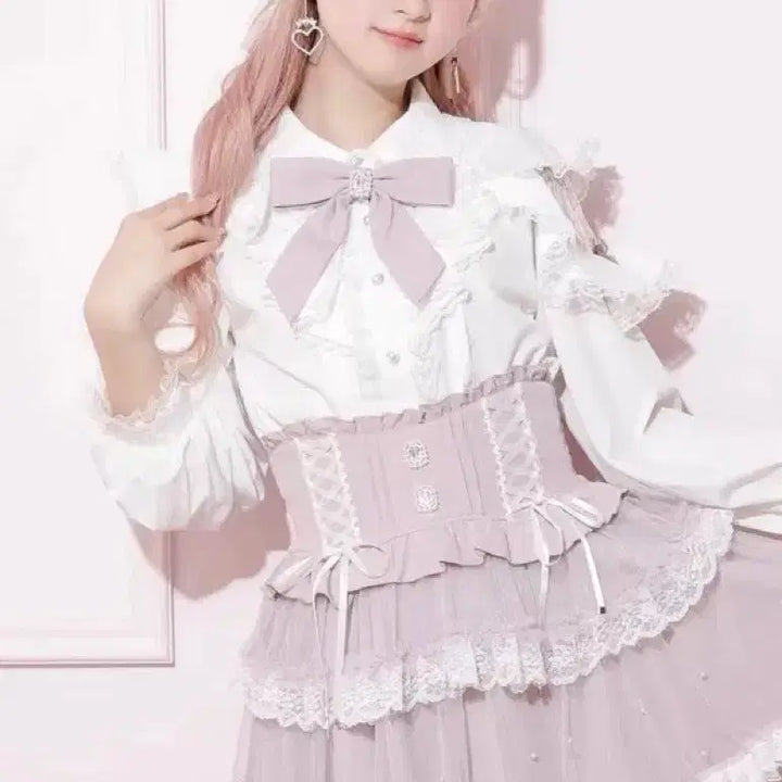 [SOLD OUT] 노에미 레이스 어깨트임 리본 블라우스리즈리사시크릿허니로지타피움양산형지뢰계
