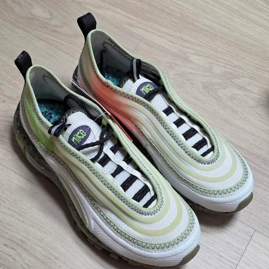 [BUNJANG] Nike Air Max Terrascape 97 Phantom and Vivid Green / 나이키 에어맥스 테라스케이프 97 팬텀 앤 비비드 그린