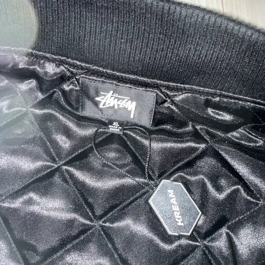 [BUNJANG] Stussy Metal Heads Varsity Jacket Black / [XL] 스투시 골지 메탈헤즈 30 바시티 자켓 블랙