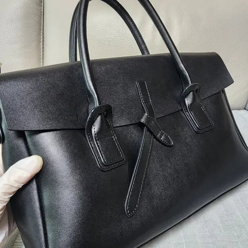 [SOLD OUT] 미착용) 정품 델라스텔라 소가죽100% 토트백 크로스백