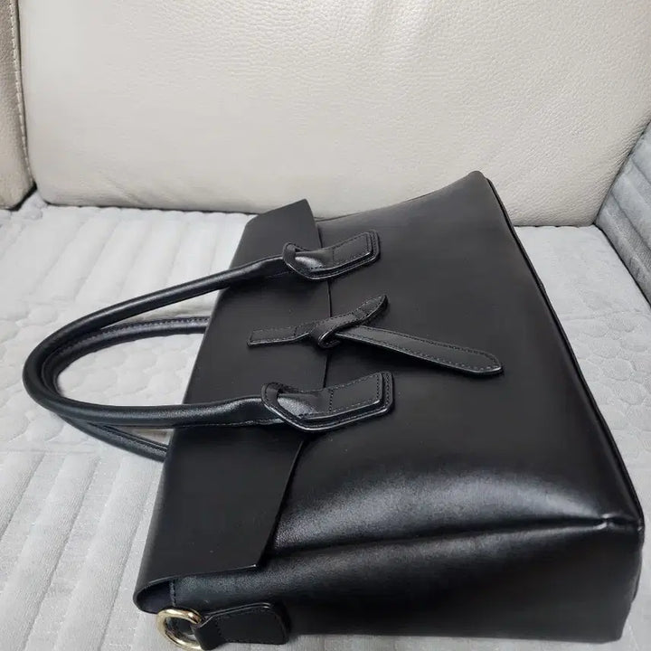 [SOLD OUT] 미착용) 정품 델라스텔라 소가죽100% 토트백 크로스백