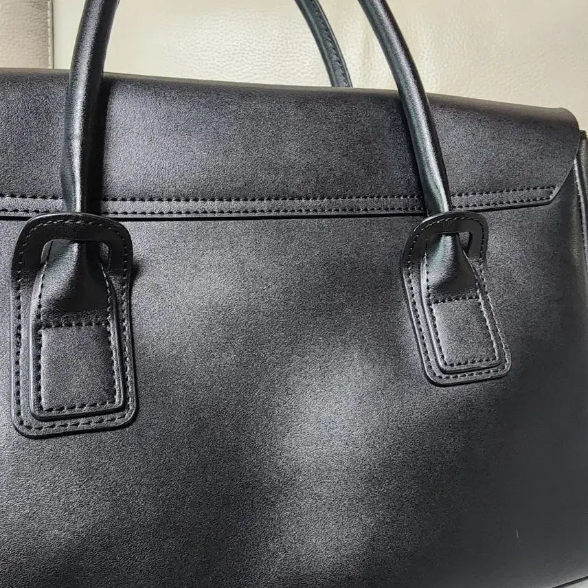 [SOLD OUT] 미착용) 정품 델라스텔라 소가죽100% 토트백 크로스백