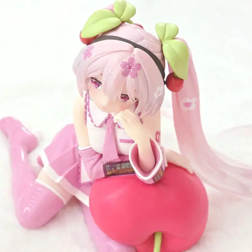[BUNJANG] Hatsune Miku Sakura Miku Desktop Figure / 하츠네미쿠 사쿠라미쿠 데스크탑 피규어