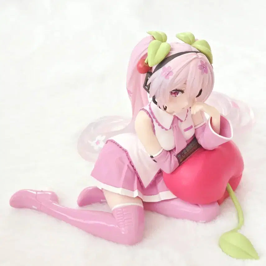 [BUNJANG] Hatsune Miku Sakura Miku Desktop Figure / 하츠네미쿠 사쿠라미쿠 데스크탑 피규어
