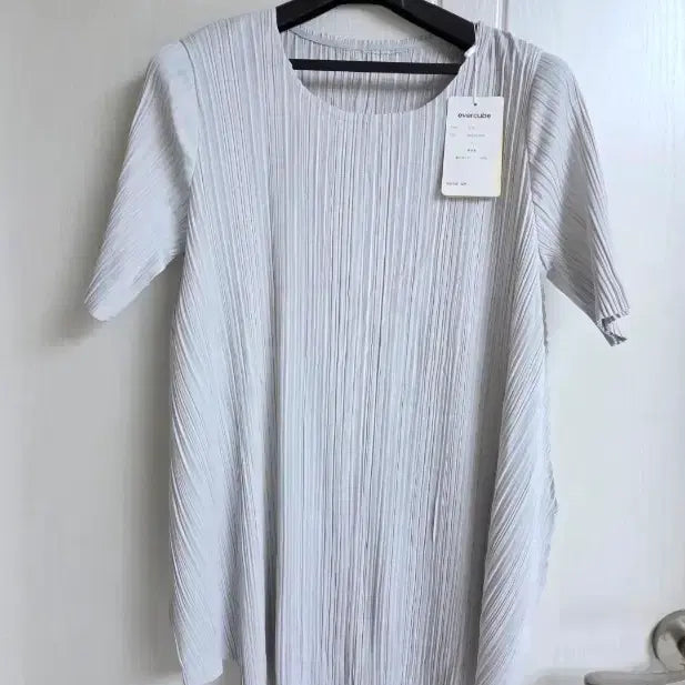[SOLD OUT] 새상품 일본 에바큐브 플리츠 상의 + 와이드 팬츠 세트