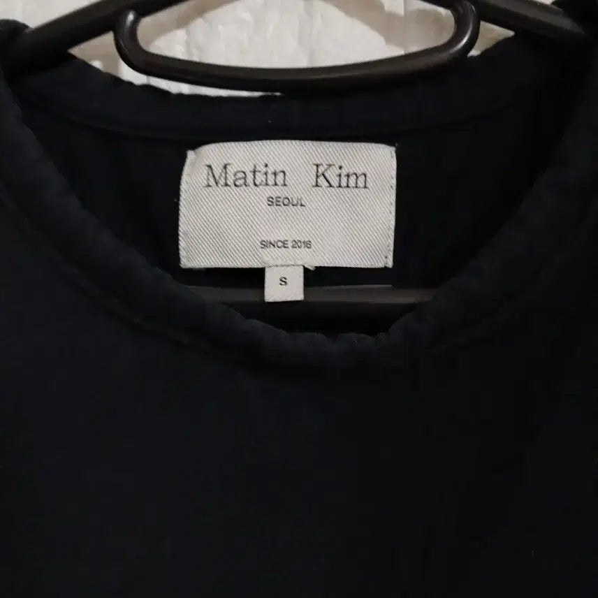 [BUNJANG] Matinkim Black Short-Sleeve T-Shirt Size S / 마뗑킴 블랙 반팔 티셔츠 S사이즈