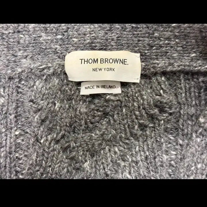[BUNJANG] Thom Browne Cable Knit Mohair Cardigan / [ 1 사이즈 ] 톰브라운 사선 완장 아란 케이블 모헤어 가디건