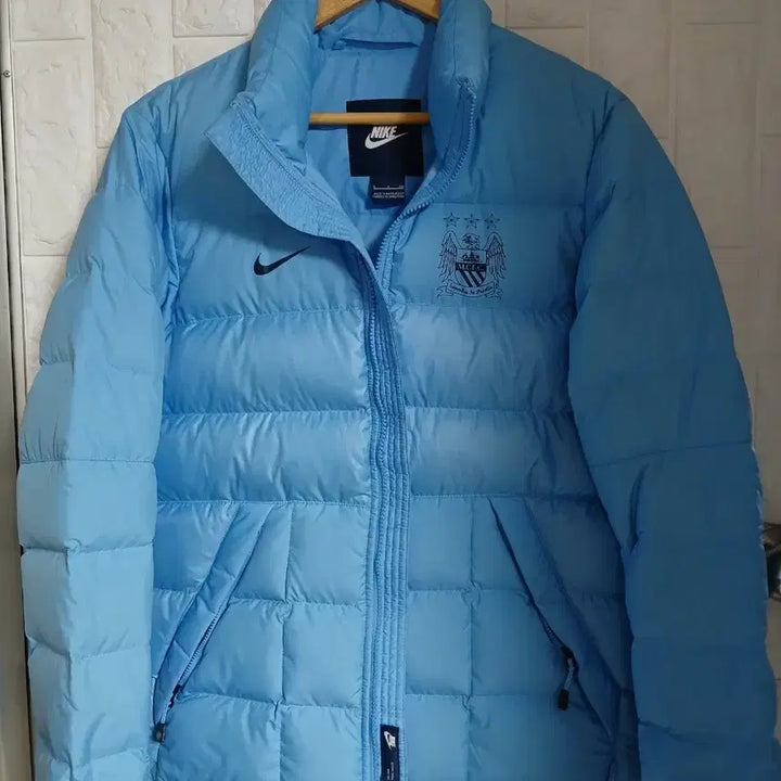 [BUNJANG] Nike Manchester City Padded Jacket - Sky Blue / 나이키 맨시티 패딩 하늘색