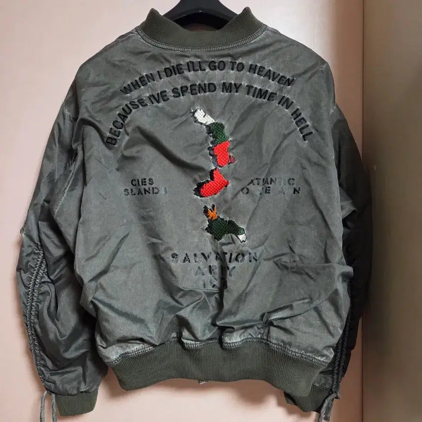[SOLD OUT] 빈티지 카키 MA-1 항공점퍼