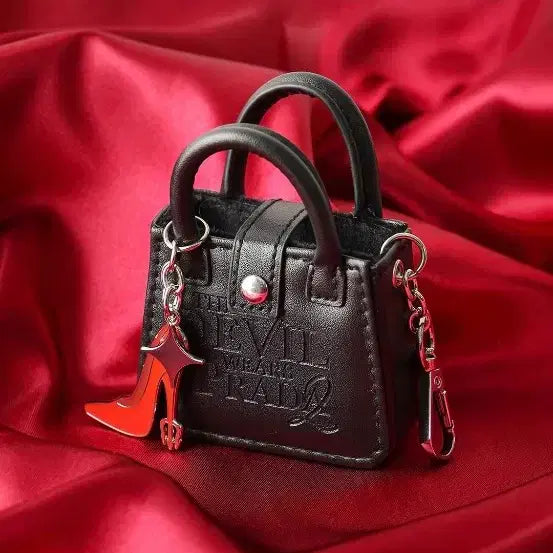 [BUNJANG] The Devil Wears Prada 2 Bag Charm Keychain / 악마는 프라다를 입는다2 가방 키링 팝니다
