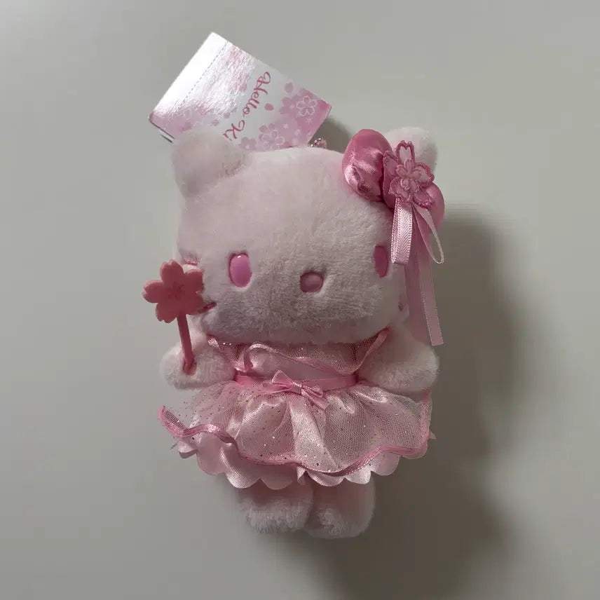 [BUNJANG] Sanrio Hello Kitty Sakura Cherry Blossom Mascot Keyring / 산리오 2026 사쿠라 벚꽃 헬로키티 키티 마스코트 인형 키링