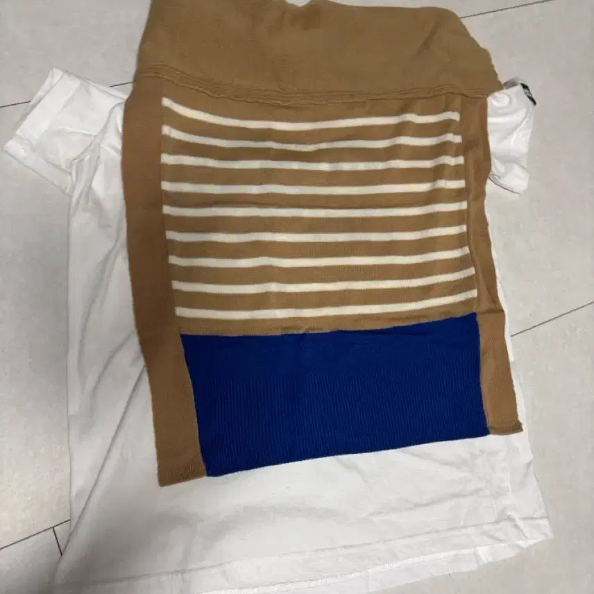 [BUNJANG] Unknown Brand Striped Knit Shawl / 어부바니트