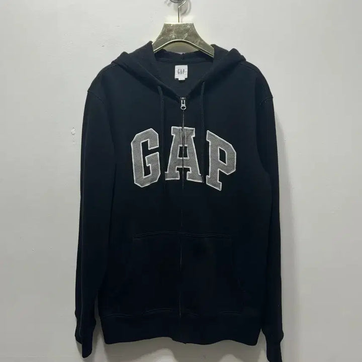 [SOLD OUT] GAP 갭 블랙 후드 집업 S