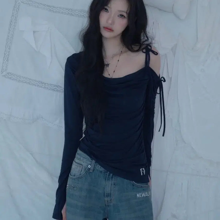 [BUNJANG] Newearlin Cats Draping Long Sleeve Navy / 뉴얼린 캣츠드레이핑 네이비(새상품)