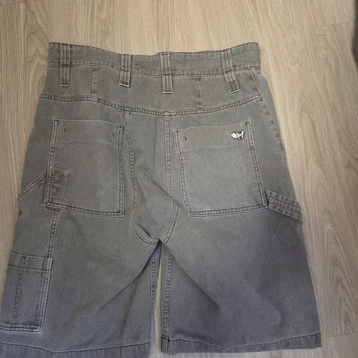 [BUNJANG] System Homme Bermuda Shorts / 시스템옴므 정품 와이드 버뮤다 그레이 반바지 32-34사이즈