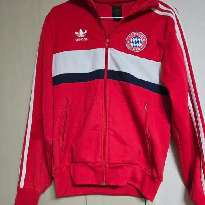[BUNJANG] Adidas Munich Vintage Jersey Red / 아디다스 뮌헨 빈티지 져지 레드 대장
