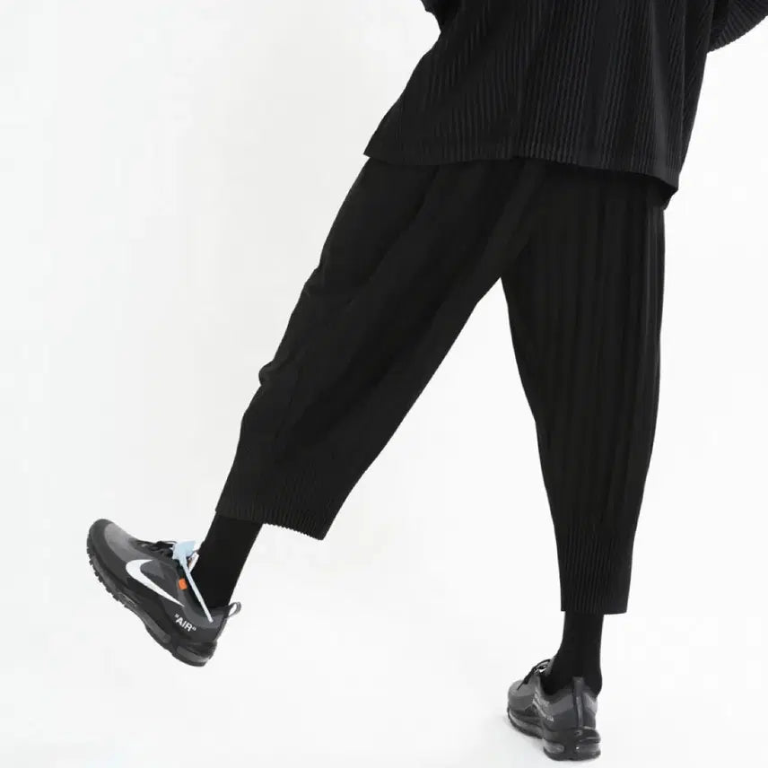 [SOLD OUT] (새상품)몽플리쎄 플리츠 9부 배기핏 팬츠
