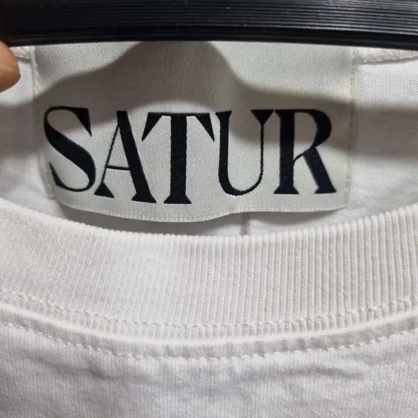 [BUNJANG] SATUR Daily Short-Sleeve T-Shirt White Size 100 / SATUR 데일리 반팔 티셔츠 화이트 100