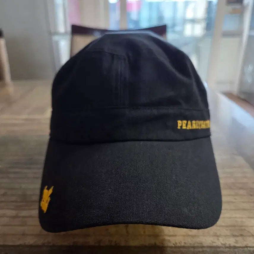 [SOLD OUT] 파리게이츠 블랙 군모 스타일 모자