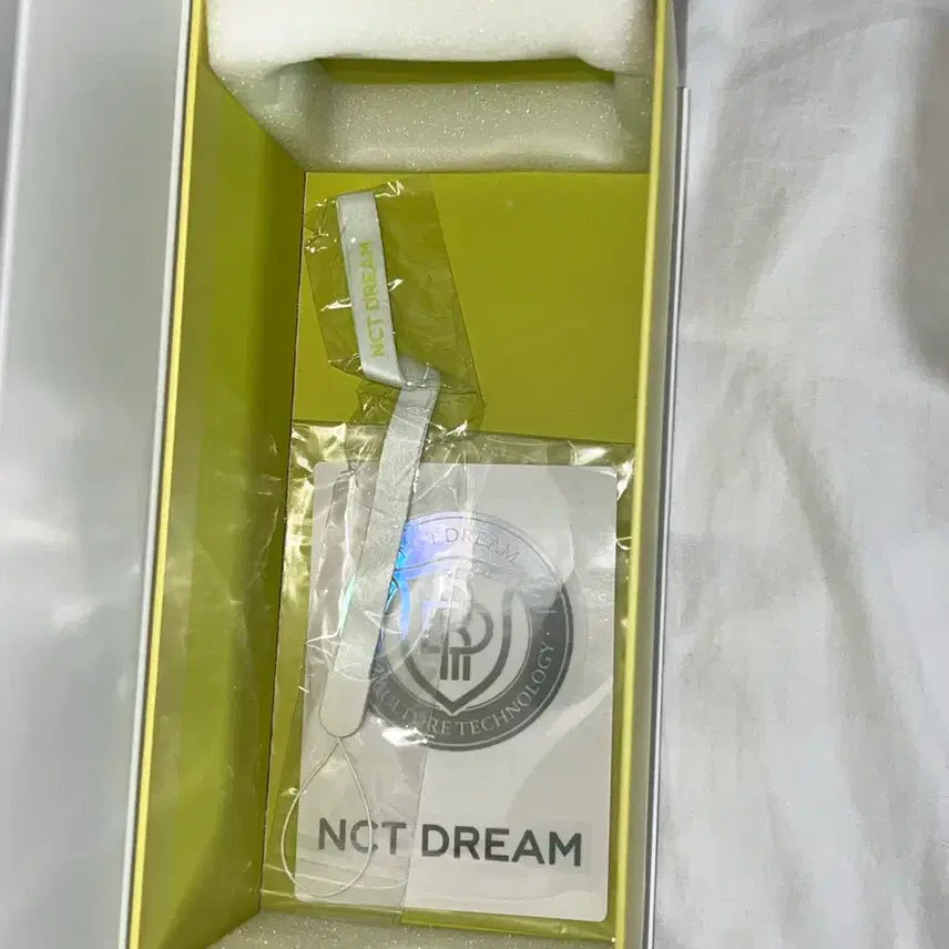 [SOLD OUT] 엔시티드림 응원봉ver2 뉴믐뭔봄 양도 nctdream 판매