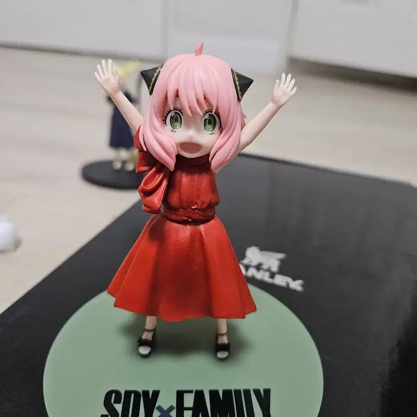 [BUNJANG] Spy x Family Anya Forger Sega Figure / 스파이 패밀리 아냐 세가 피규어